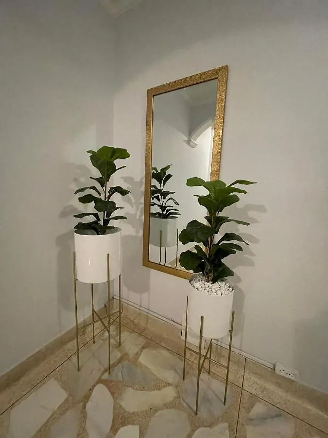 Apartamento Habitacion Privada Y Comoda Medellin -Laureles 5 0*,