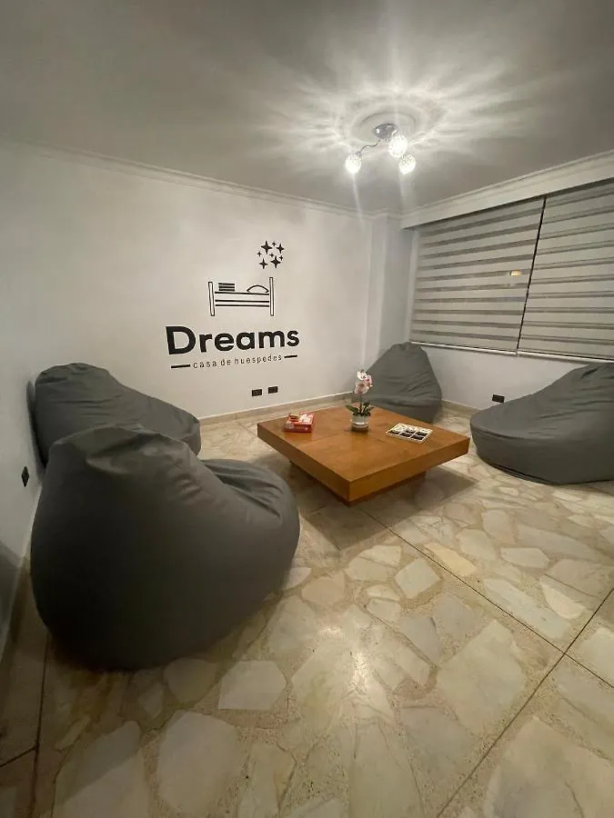 Apartamento Habitacion Privada Y Comoda Medellin -Laureles 5 0*,  Colombia