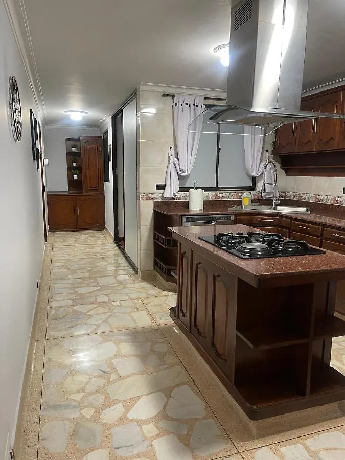 Habitacion Privada Y Comoda Medellin -Laureles 5 Apartment 0*,