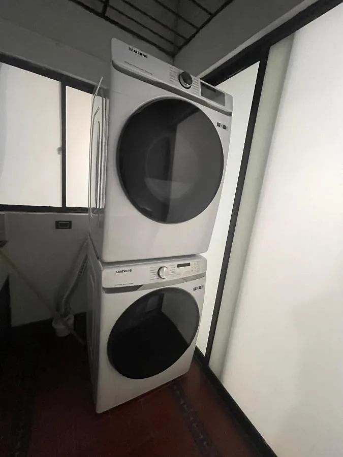 Habitacion Privada Y Comoda Medellin -Laureles 5 Apartment Colombia