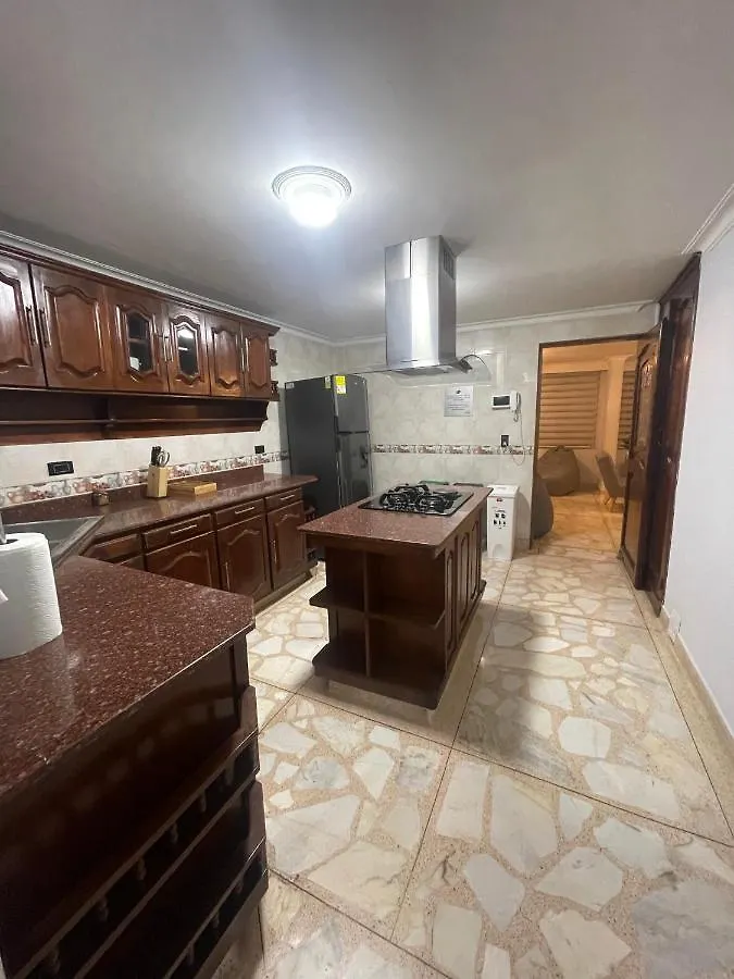 Homestay Habitacion Privada Y Comoda Medellin -Laureles 5 Apartment